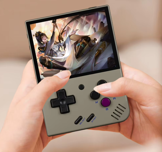 MIYOO Mini Plus V3 – Retro Handheld Game Console | 3.5" IPS Screen | 3000mAh Battery