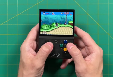 MIYOO Mini Plus V3 – Retro Handheld Game Console | 3.5" IPS Screen | 3000mAh Battery